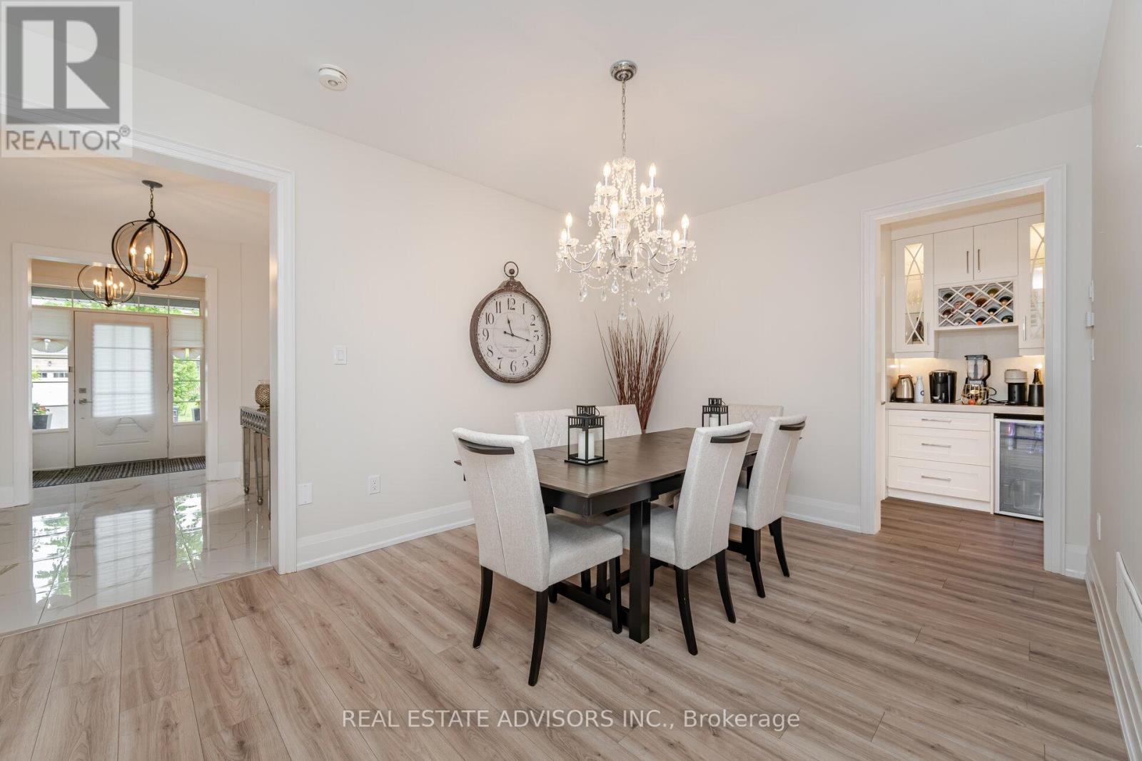 81 Pridham Place, New Tecumseth (Tottenham), Ontario  L0G 1W0 - Photo 5 - N12778550