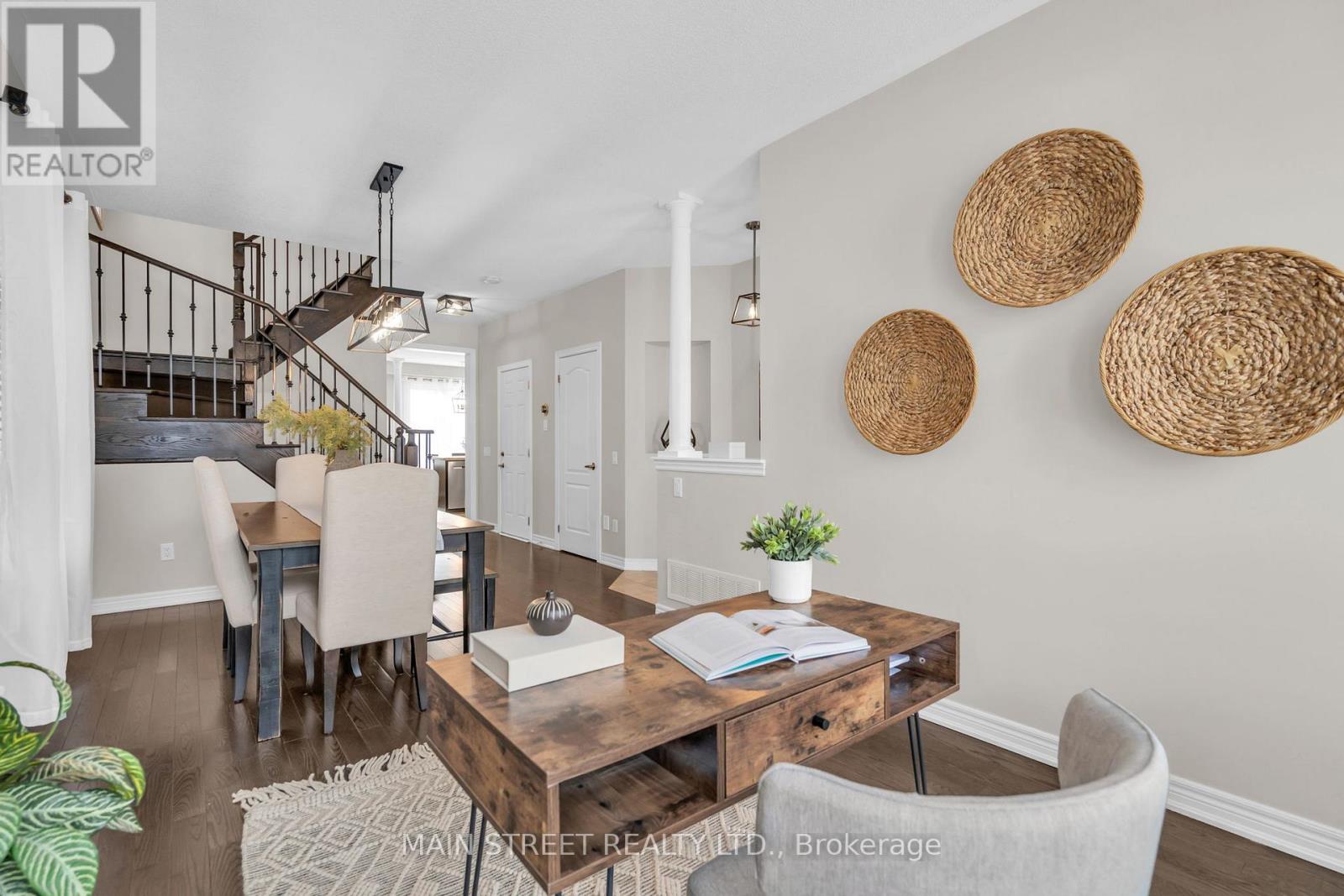 382 Conover Avenue, Aurora, Ontario  L4G 0J1 - Photo 5 - N12778596