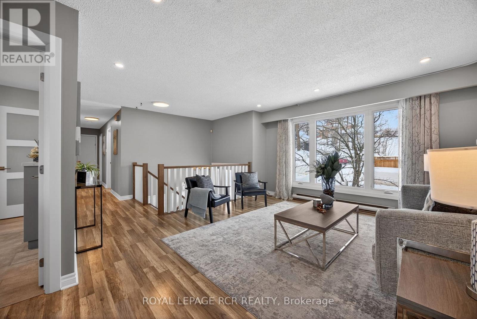 49 Borland Street E, Orillia, Ontario  L3V 2B6 - Photo 6 - S12778544