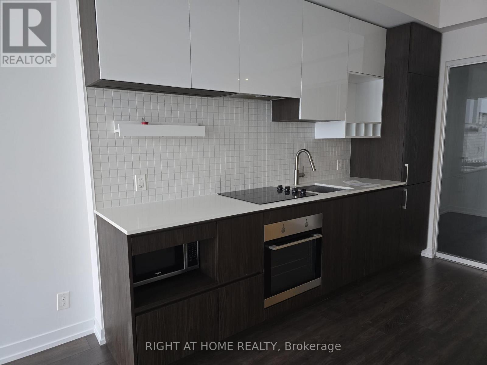 4905 - 5 Buttermill Avenue, Vaughan (Vaughan Corporate Centre), Ontario  L4K 0T5 - Photo 15 - N12657576