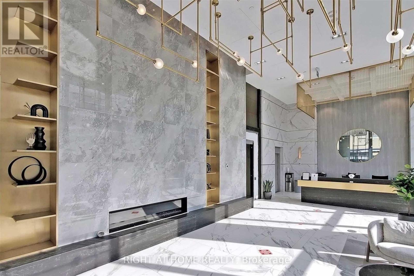 4905 - 5 Buttermill Avenue, Vaughan (Vaughan Corporate Centre), Ontario  L4K 0T5 - Photo 34 - N12657576