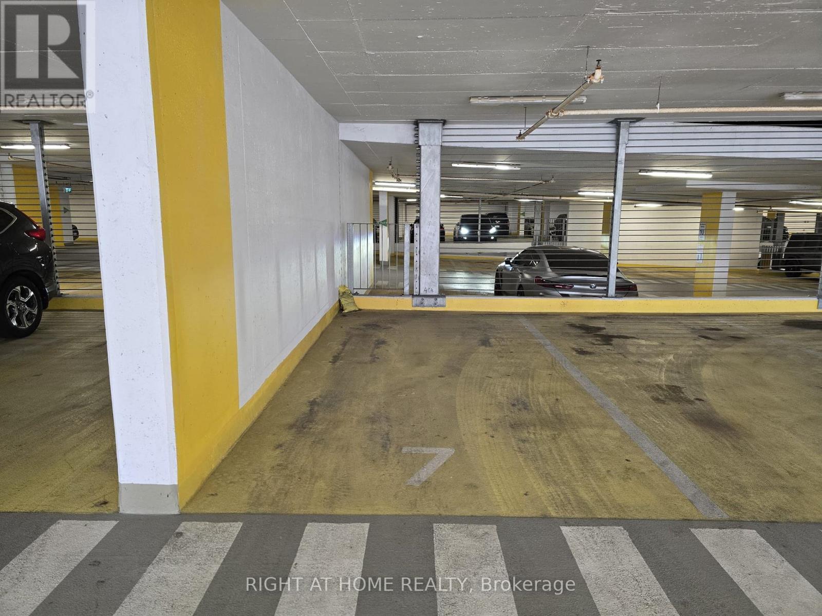 4905 - 5 Buttermill Avenue, Vaughan (Vaughan Corporate Centre), Ontario  L4K 0T5 - Photo 30 - N12657576