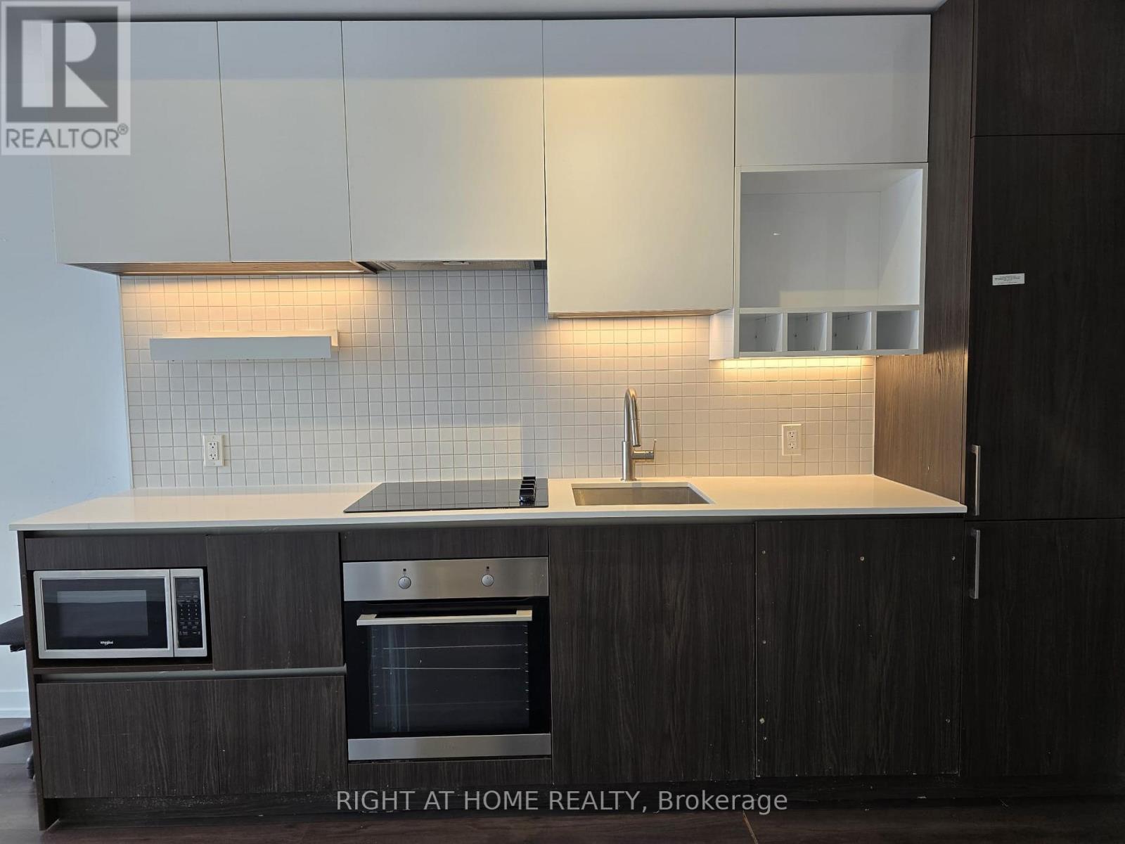 4905 - 5 Buttermill Avenue, Vaughan (Vaughan Corporate Centre), Ontario  L4K 0T5 - Photo 14 - N12657576