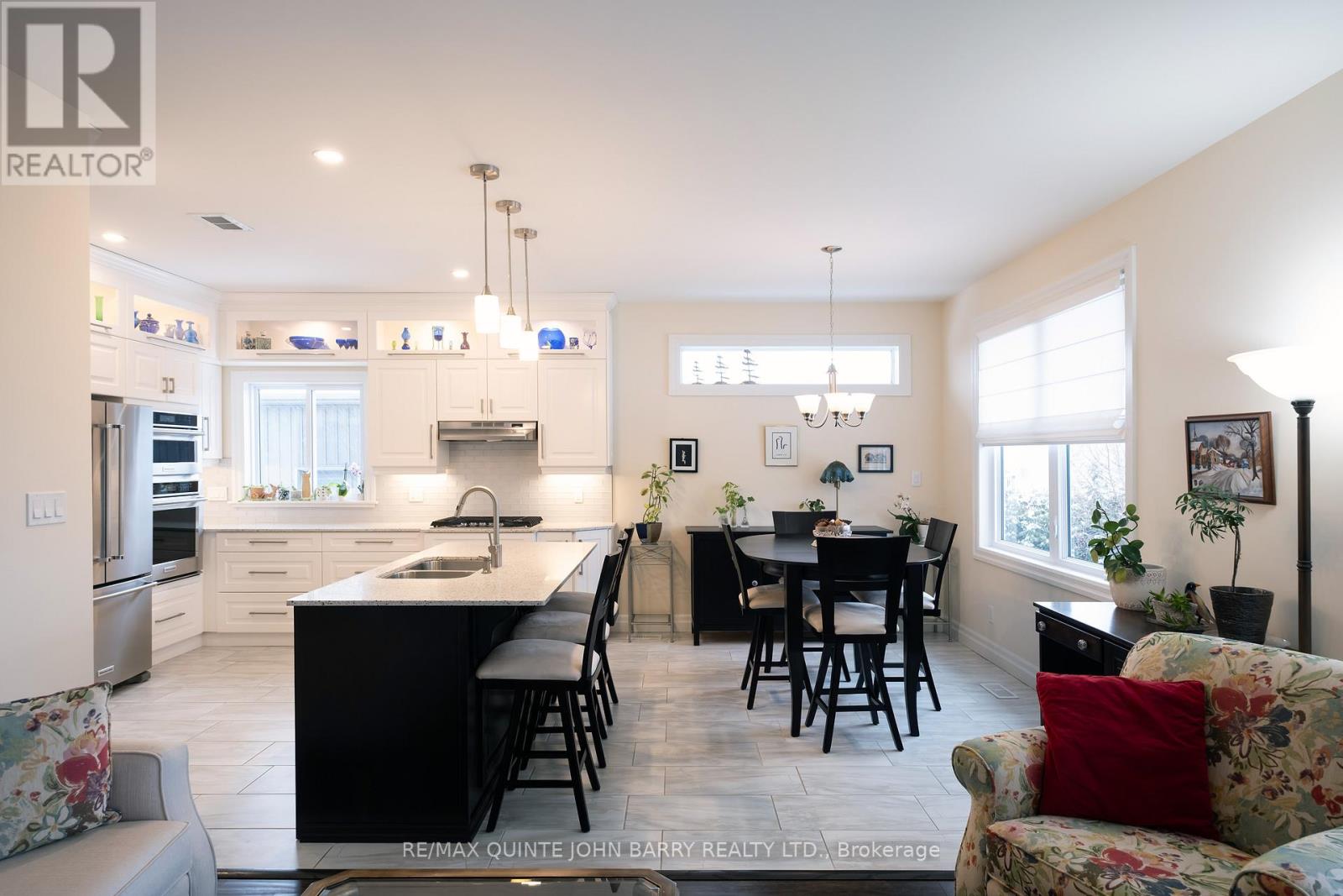 8 Spartan Court, Quinte West, Ontario  K8V 0G5 - Photo 13 - X12777702