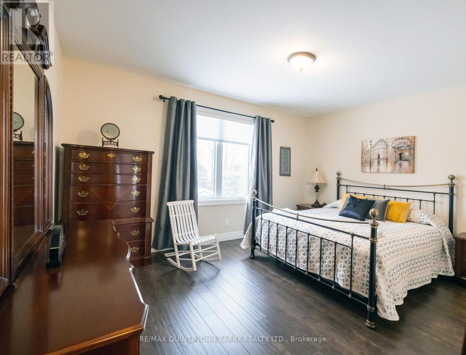 8 Spartan Court, Quinte West (Murray Ward), Ontario  K8V 0G5 - Photo 20 - X12777702