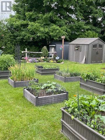 8 Spartan Court, Quinte West, Ontario  K8V 0G5 - Photo 36 - X12777702