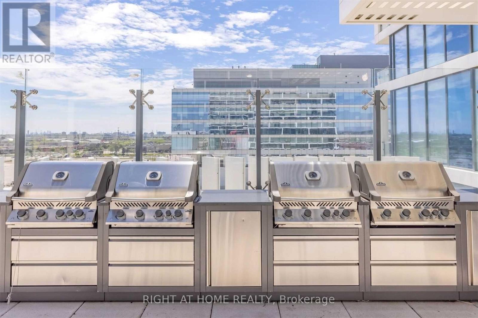 4905 - 5 Buttermill Avenue, Vaughan (Vaughan Corporate Centre), Ontario  L4K 0T5 - Photo 44 - N12657576