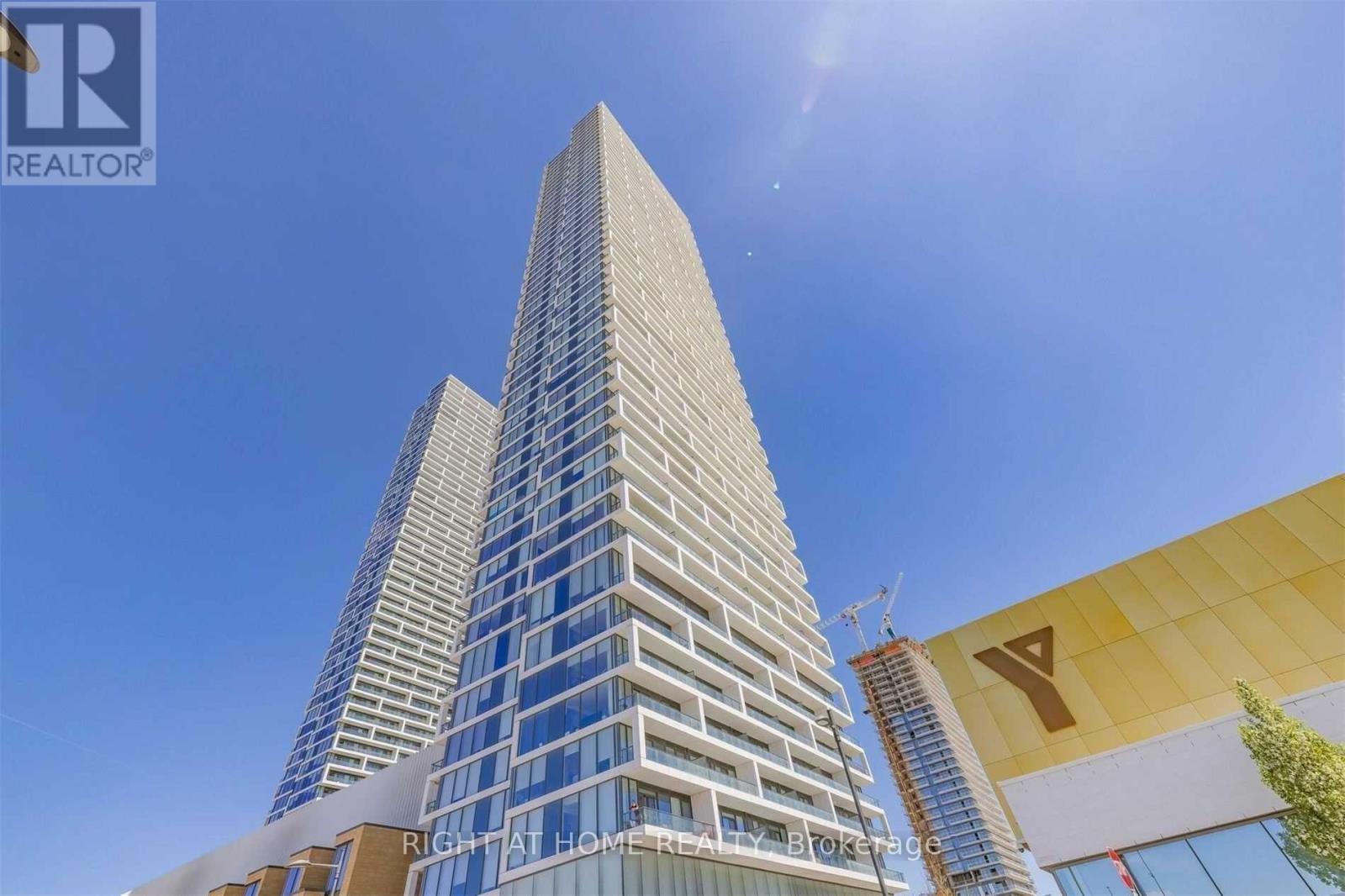 4905 - 5 Buttermill Avenue, Vaughan (Vaughan Corporate Centre), Ontario  L4K 0T5 - Photo 48 - N12657576