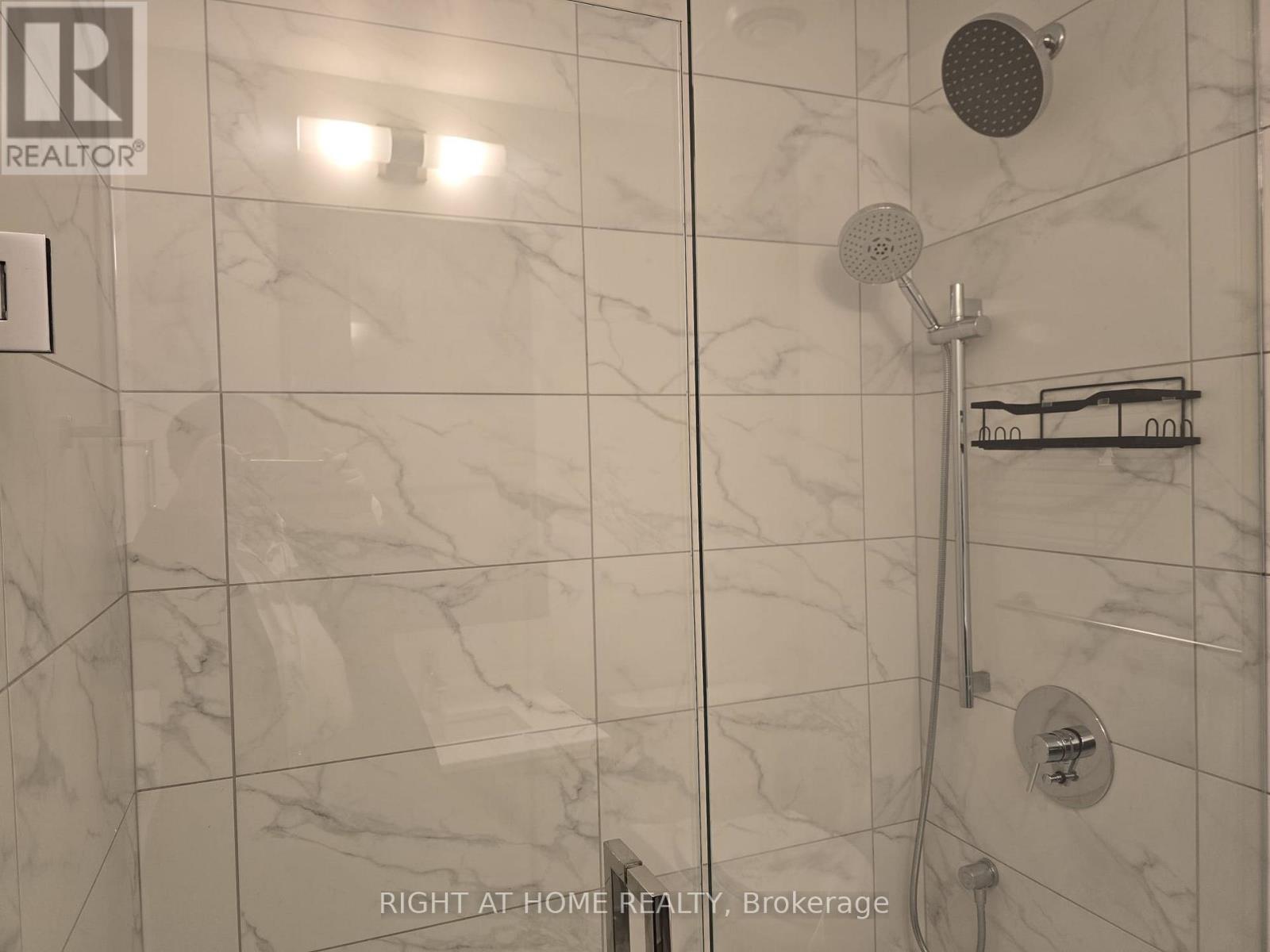 4905 - 5 Buttermill Avenue, Vaughan (Vaughan Corporate Centre), Ontario  L4K 0T5 - Photo 26 - N12657576