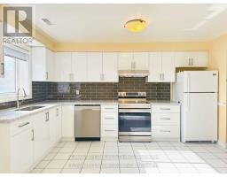 641A THE QUEENSWAY, Toronto, Ontario