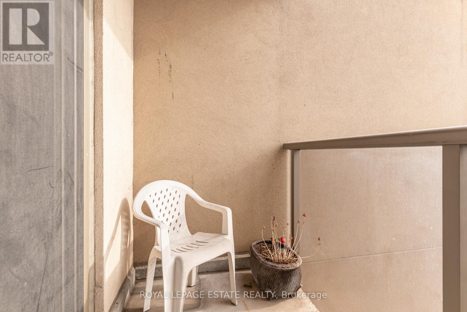 405 - 4 Elsinore Path, Toronto (New Toronto), Ontario  M8V 4G7 - Photo 23 - W12778466