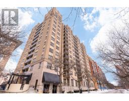 405 - 4 ELSINORE PATH, Toronto, Ontario