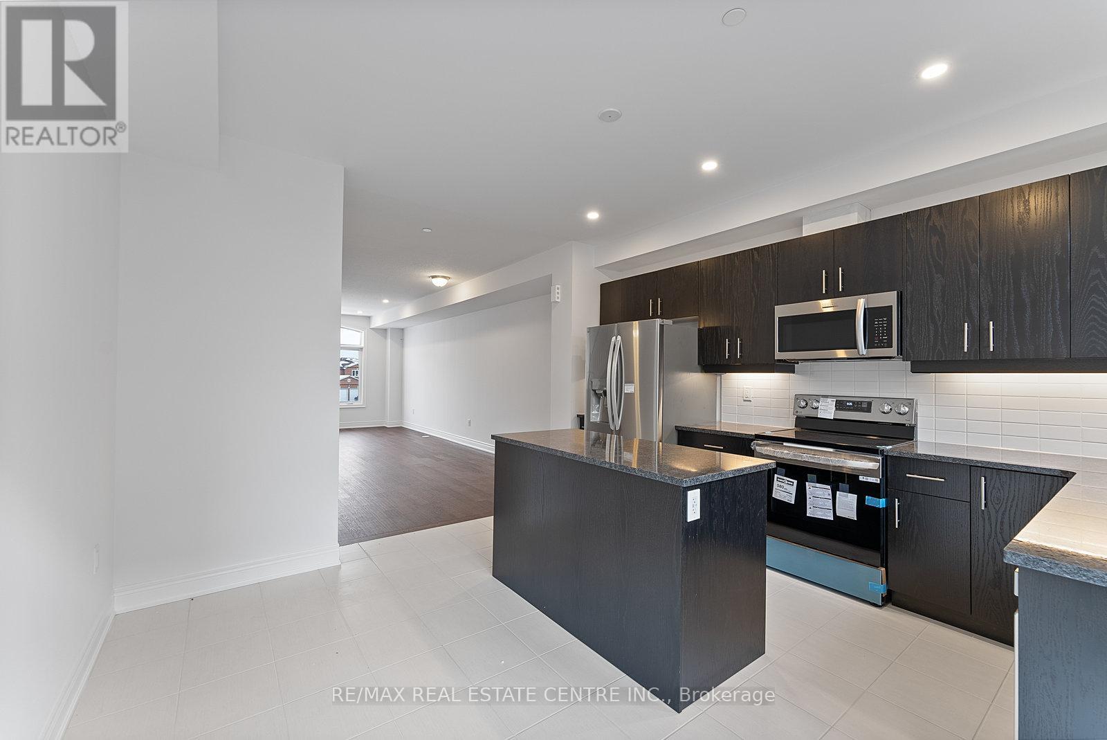 47 - 2140 Trafalgar Rd Road, Oakville (Ro River Oaks), Ontario  L6B 7H2 - Photo 26 - W12778474