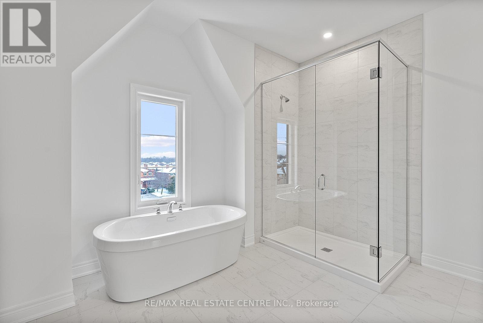 47 - 2140 Trafalgar Rd Road, Oakville (Ro River Oaks), Ontario  L6B 7H2 - Photo 35 - W12778474