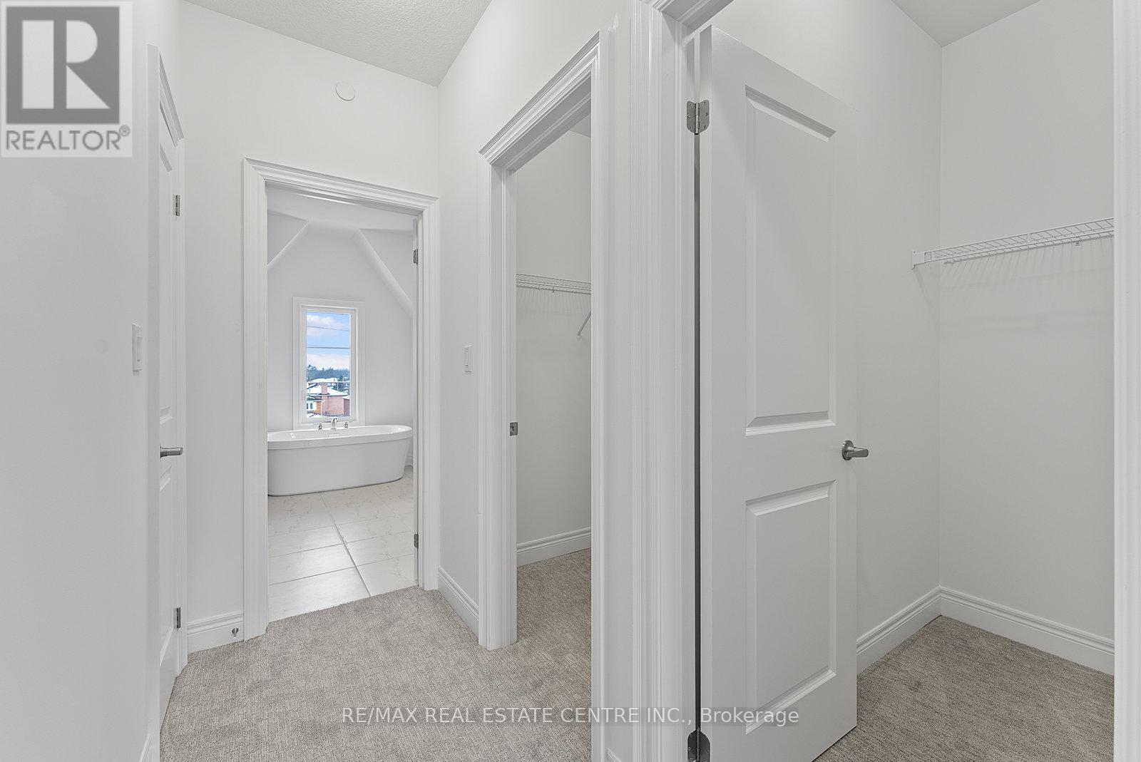 47 - 2140 Trafalgar Rd Road, Oakville (Ro River Oaks), Ontario  L6B 7H2 - Photo 43 - W12778474