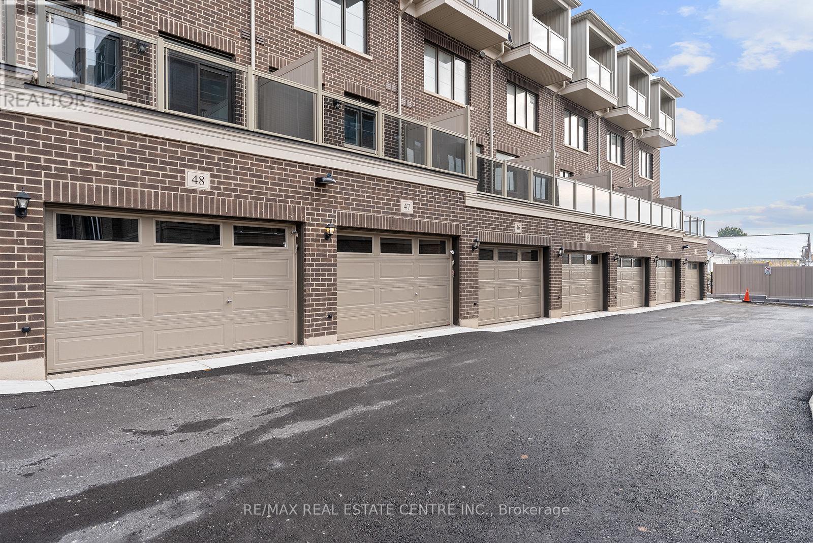 47 - 2140 Trafalgar Rd Road, Oakville (Ro River Oaks), Ontario  L6B 7H2 - Photo 6 - W12778474