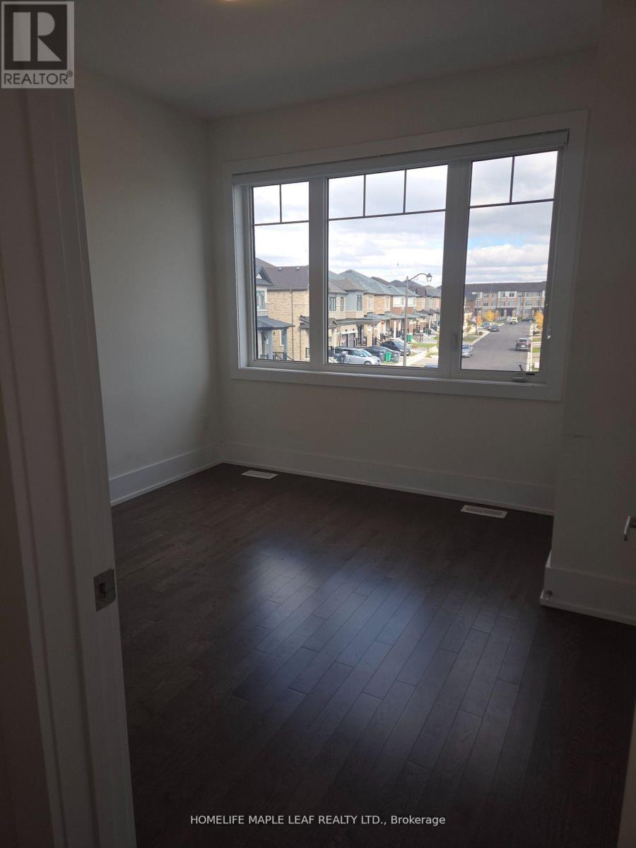 20 Spinland Street, Caledon, Ontario  L2C 4K4 - Photo 35 - W12778506