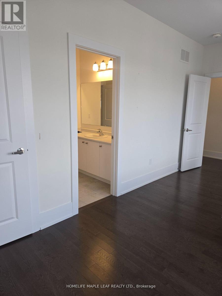 20 Spinland Street, Caledon, Ontario  L2C 4K4 - Photo 41 - W12778506