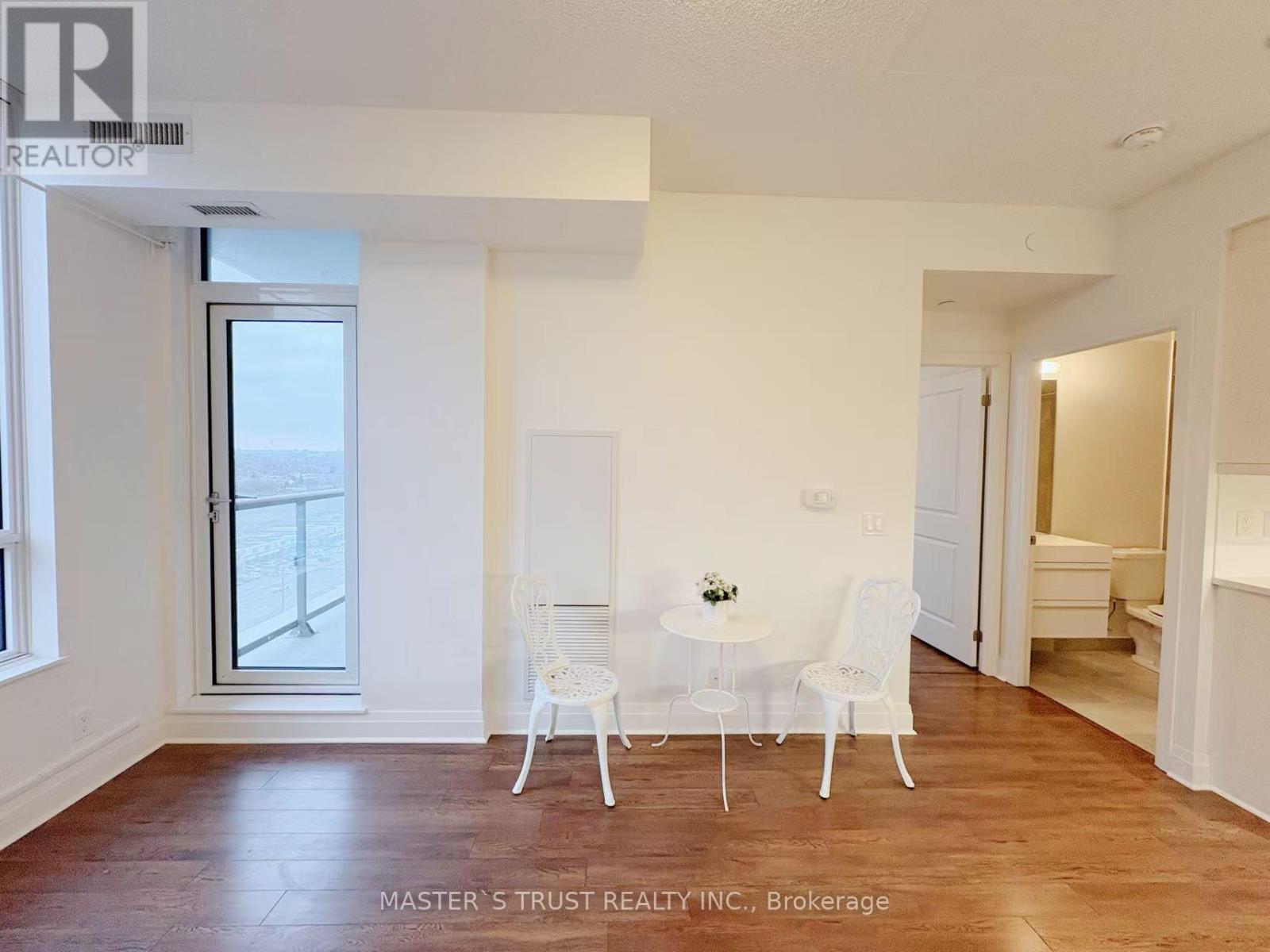 1102 - 17 Zorra Street, Toronto (Islington-City Centre West), Ontario  M8Z 4Z6 - Photo 10 - W12778512