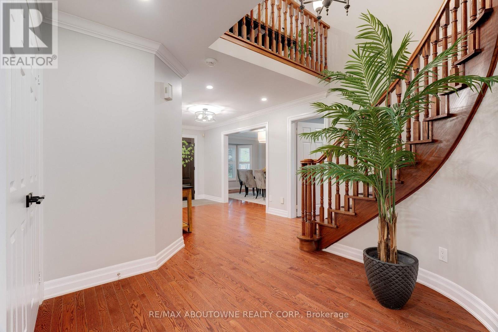 1586 Heritage Way, Oakville, Ontario  L6M 2Z5 - Photo 27 - W12778524