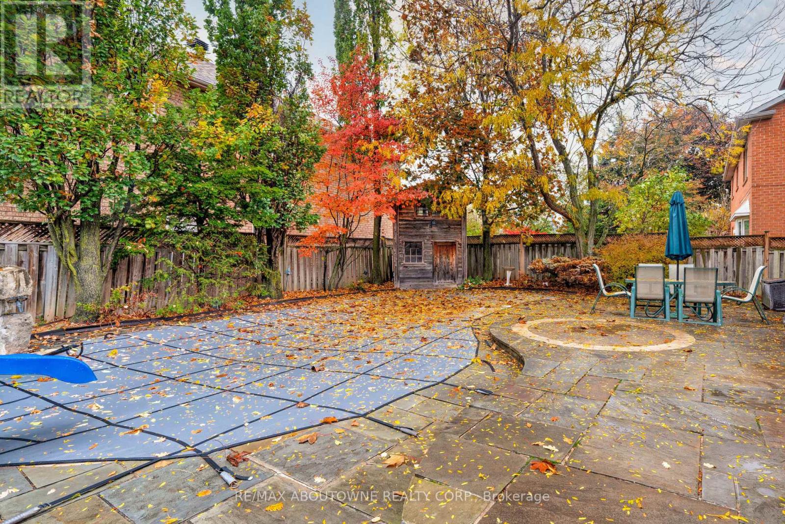 1586 Heritage Way, Oakville, Ontario  L6M 2Z5 - Photo 47 - W12778524