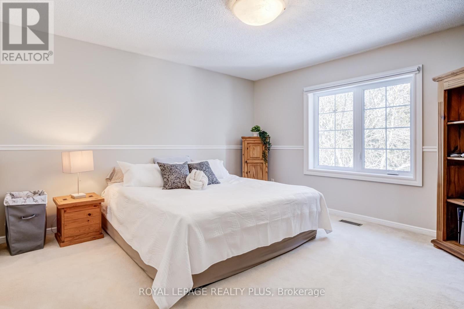 2530 Jarvis Street, Mississauga, Ontario  L5C 2P6 - Photo 31 - W12778592