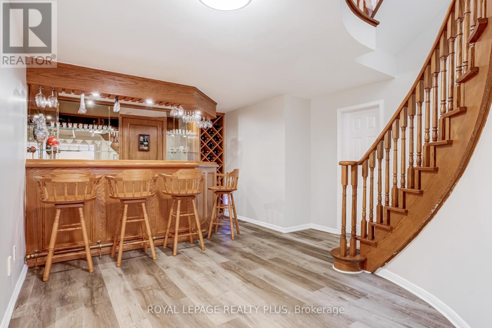 2530 Jarvis Street, Mississauga, Ontario  L5C 2P6 - Photo 33 - W12778592