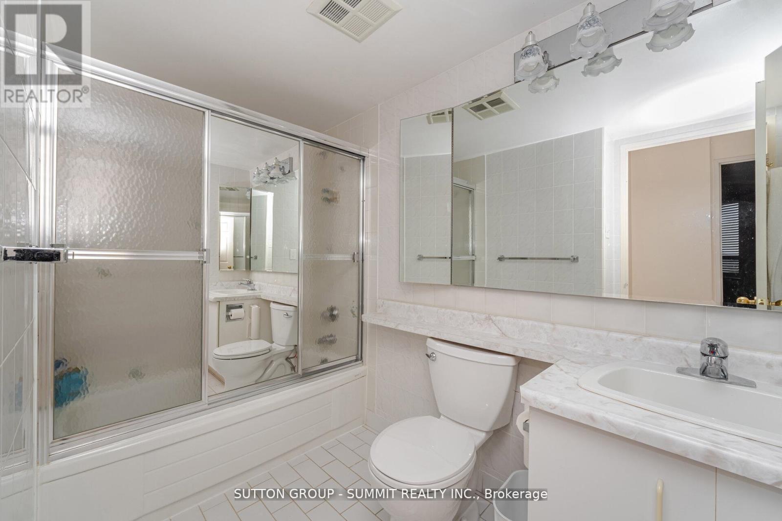 1005 - 100 County Court Boulevard, Brampton (Fletcher's Creek South), Ontario  L6W 3X1 - Photo 25 - W12778598