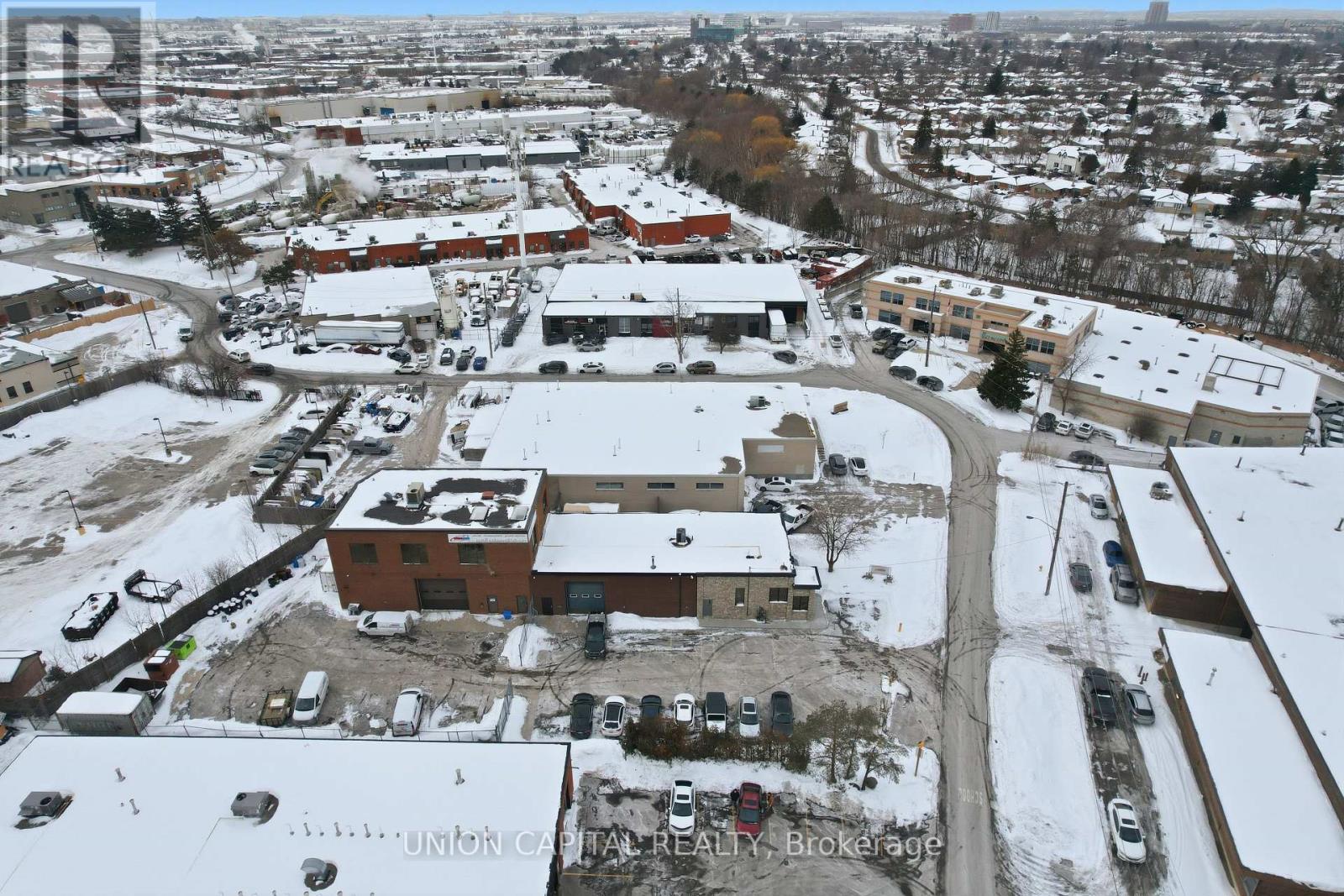 15 Airview Road, Toronto (West Humber-Clairville), Ontario  M9W 4P1 - Photo 41 - W12778666