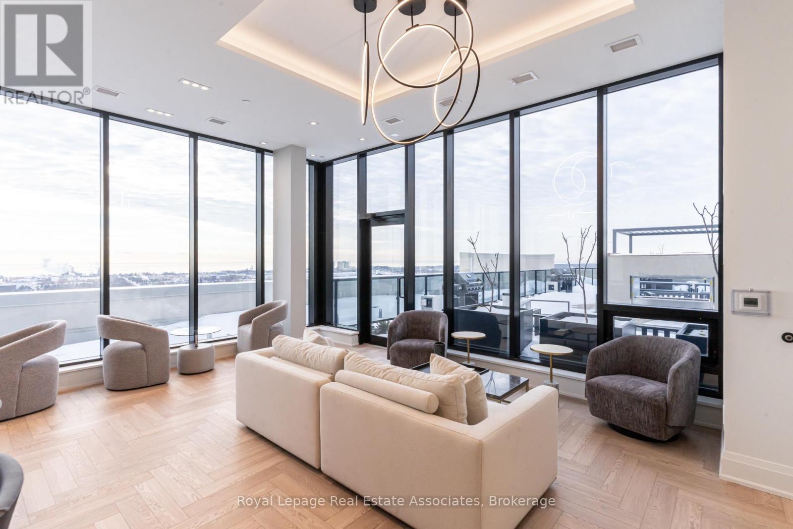 1004 - 1035 Southdown Road, Mississauga, Ontario  L5J 0A3 - Photo 32 - W12778678