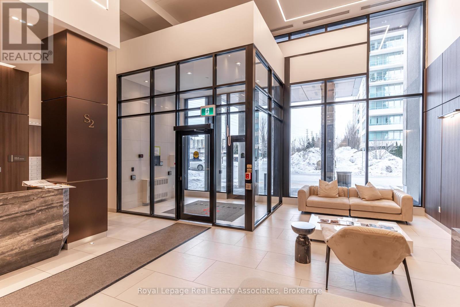 1004 - 1035 Southdown Road, Mississauga, Ontario  L5J 0A3 - Photo 39 - W12778678