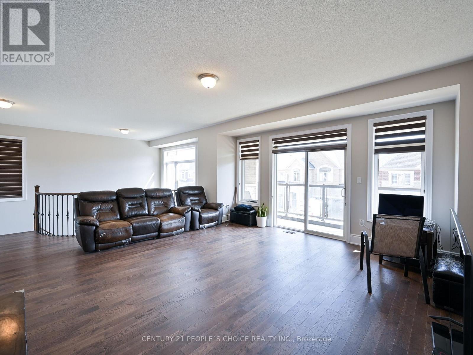 12 Junior Road, Brampton (Northwest Brampton), Ontario  L7A 5J4 - Photo 13 - W12778686