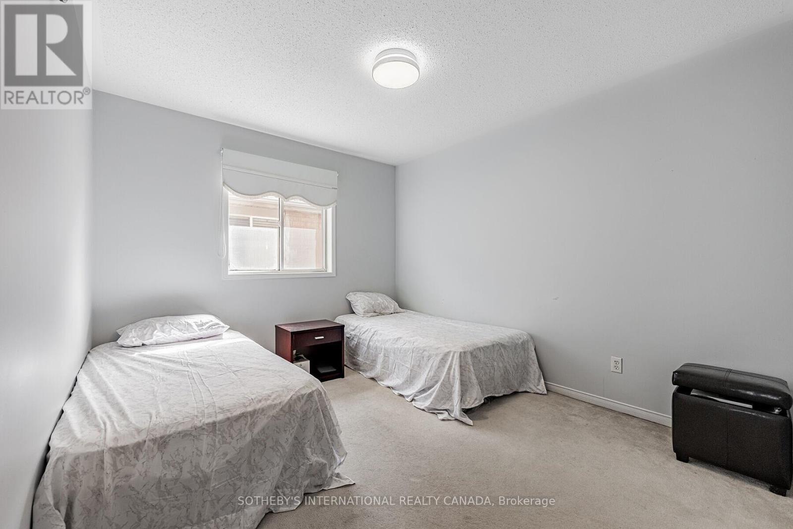 5930 Bassinger Place, Mississauga (Churchill Meadows), Ontario  L5M 6K5 - Photo 22 - W12778710