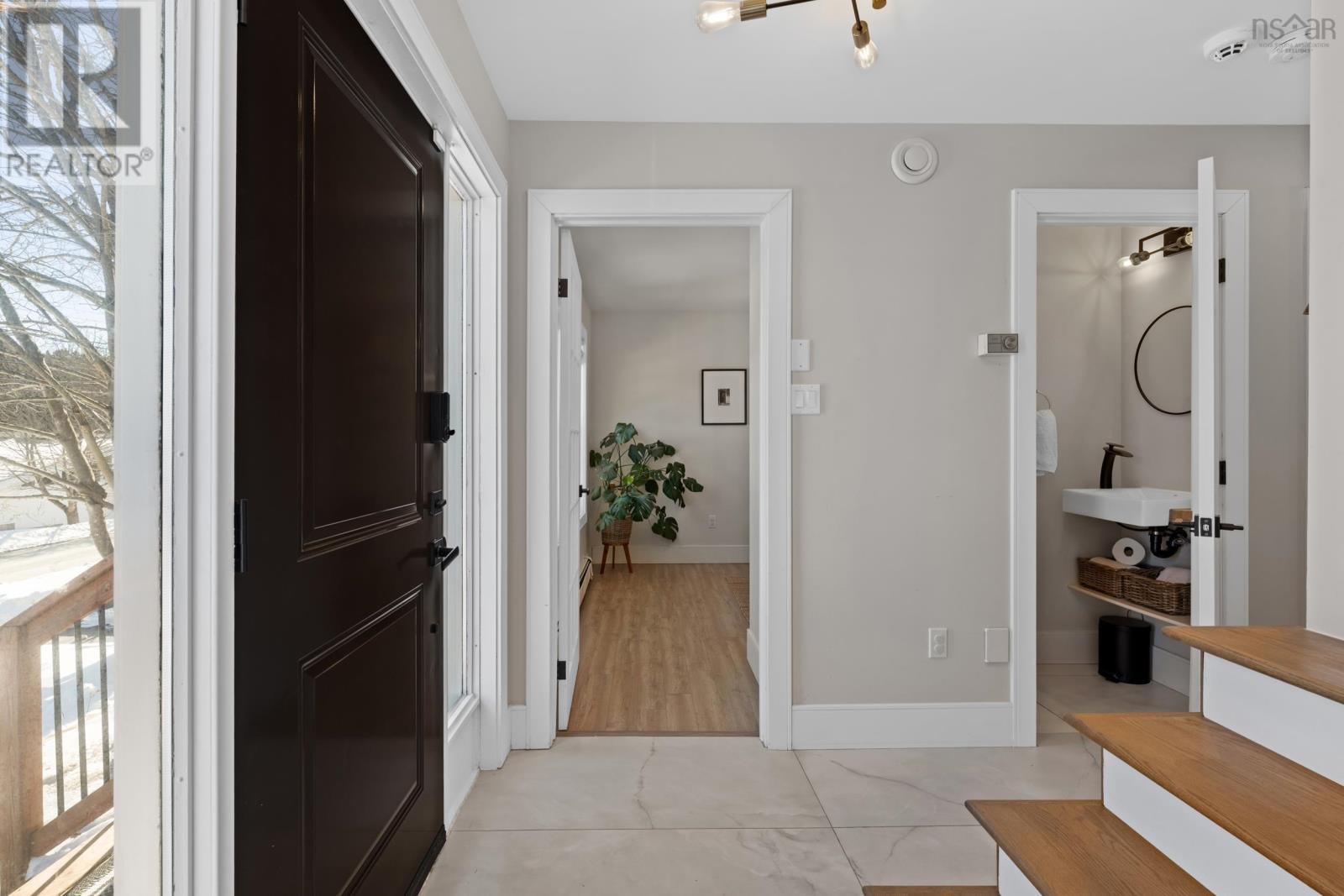 29 Donaldson Avenue, Halifax, Nova Scotia  B3M 3B4 - Photo 4 - 202602568