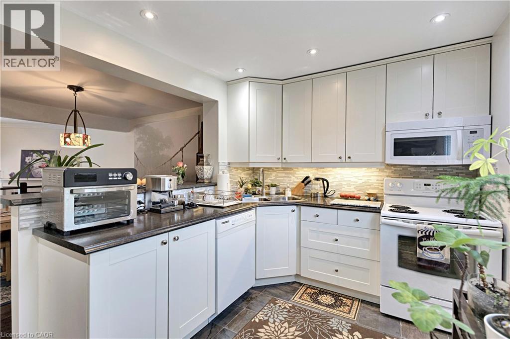 90 Ann Street, Dundas, Ontario  L9H 5P1 - Photo 17 - 40798866