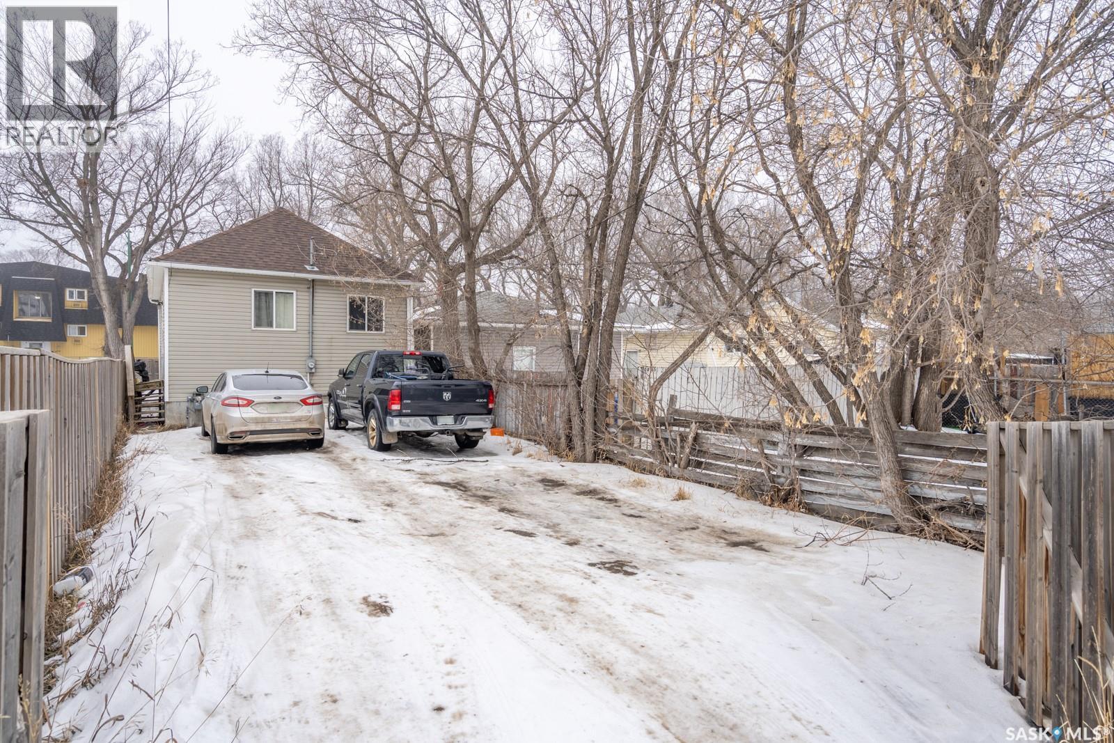 1447 Rae Street, Regina, Saskatchewan  S4T 2C5 - Photo 22 - SK028357