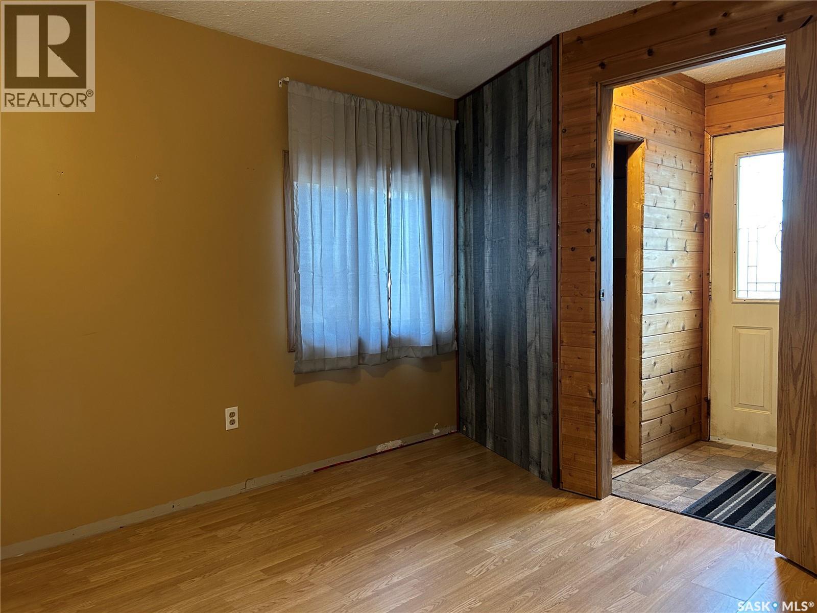 18 Royal Heights, Estevan, Saskatchewan  S4A 2T9 - Photo 13 - SK028351