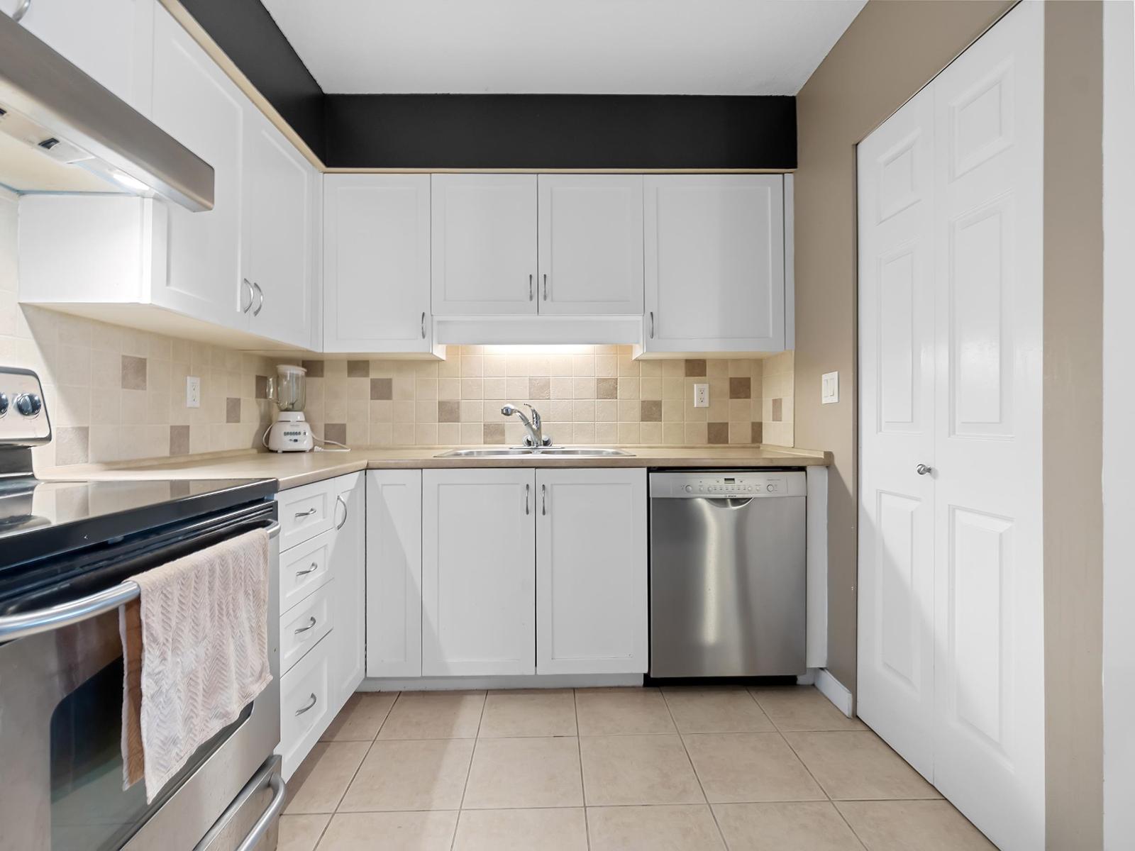 311 2700 Mccallum Road, Abbotsford, British Columbia  V2S 6X9 - Photo 6 - R3088071