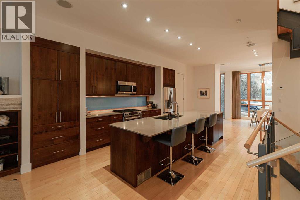 1721 30 Avenue Sw, Calgary, Alberta  t2t 1p6 - Photo 8 - A2284981