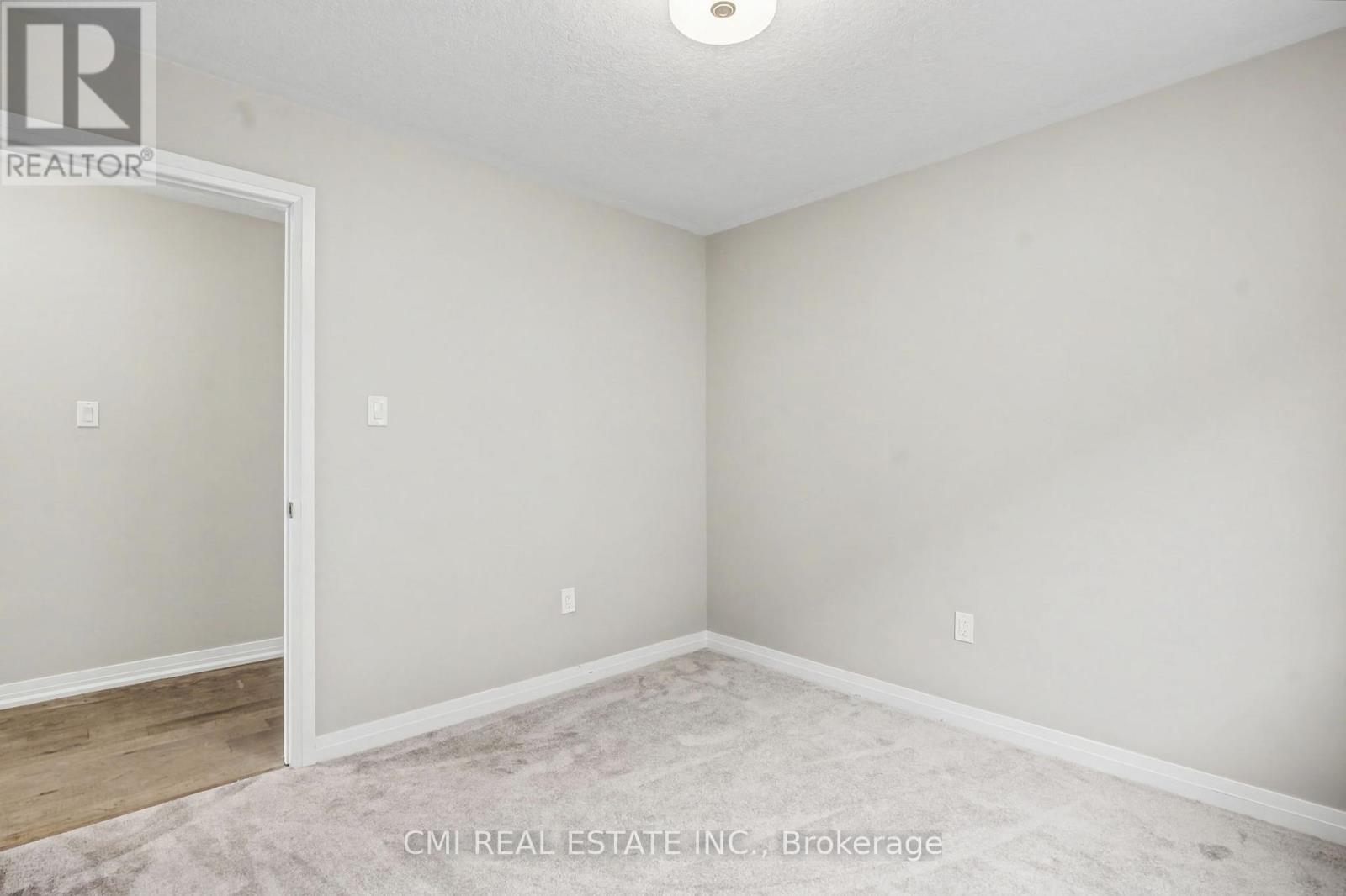 94 Hitchman Street, Brant, Ontario  N3L 0M1 - Photo 19 - X12778504