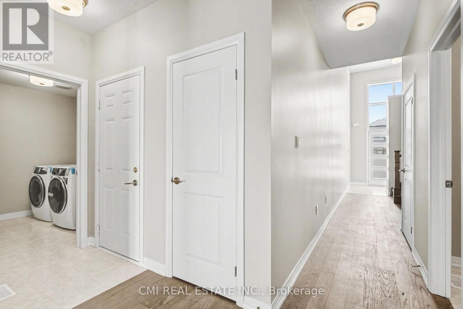 94 Hitchman Street, Brant, Ontario  N3L 0M1 - Photo 37 - X12778504