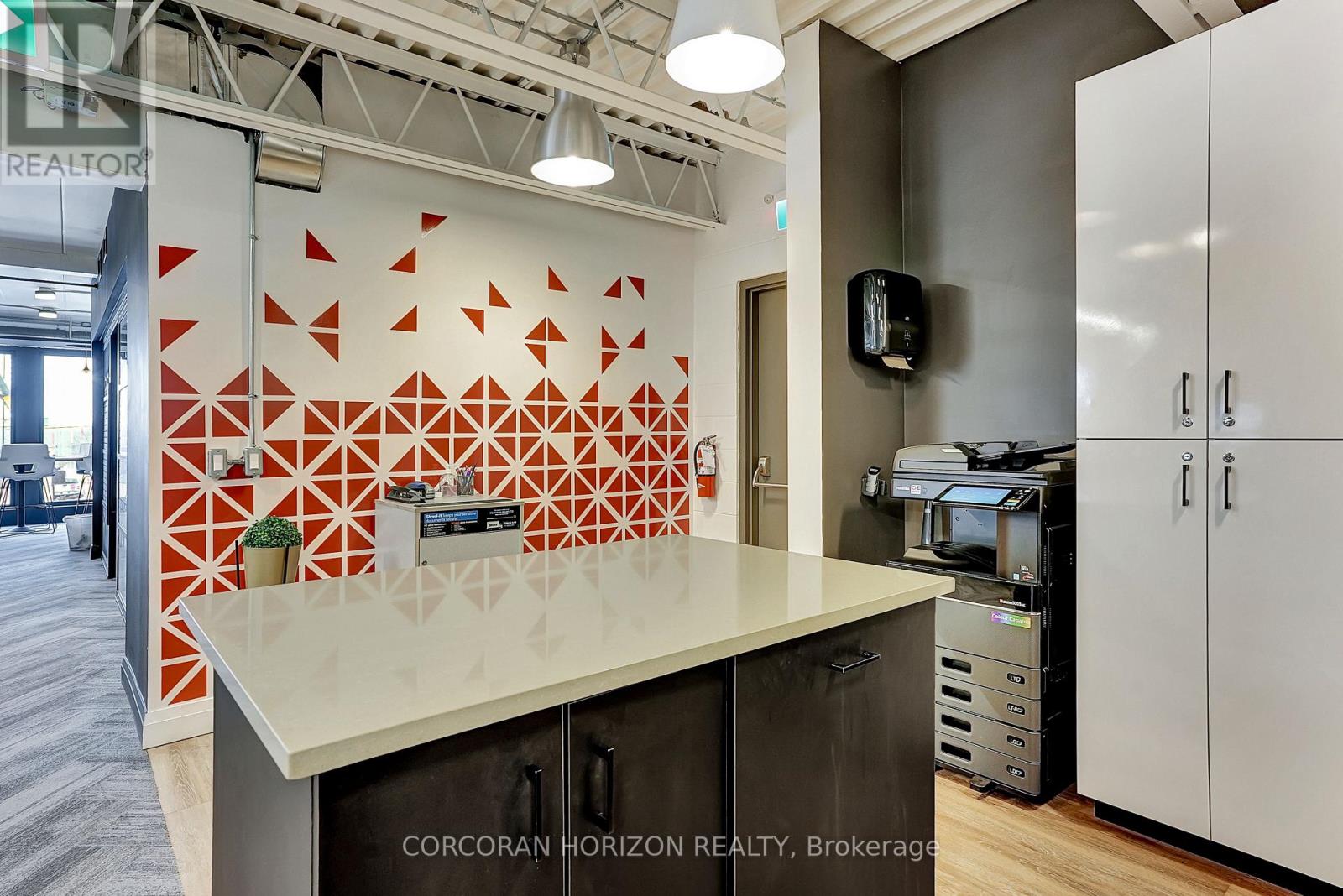 618 King Street W, Kitchener, Ontario  N2G 1C8 - Photo 40 - X12778510