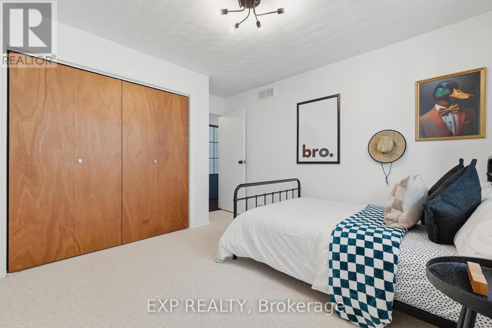 523 Forest Hill Drive, Kitchener, Ontario  N2M 5N5 - Photo 22 - X12778568