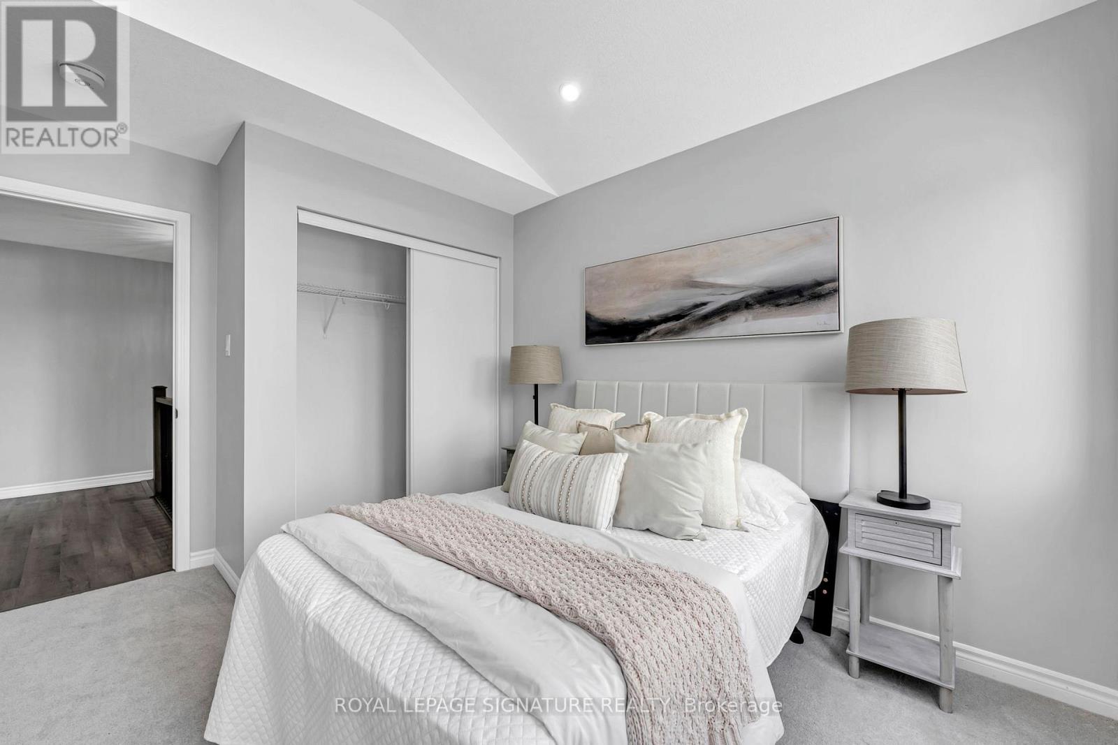 114 Forestwalk Street, Kitchener, Ontario  N2R 0S9 - Photo 23 - X12778594