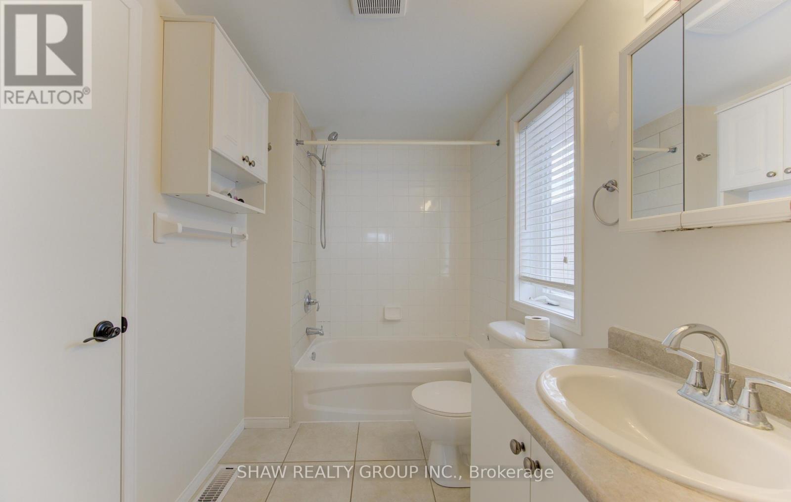 11a - 139 Brighton Street, Waterloo, Ontario  N2J 4Z5 - Photo 38 - X12778646