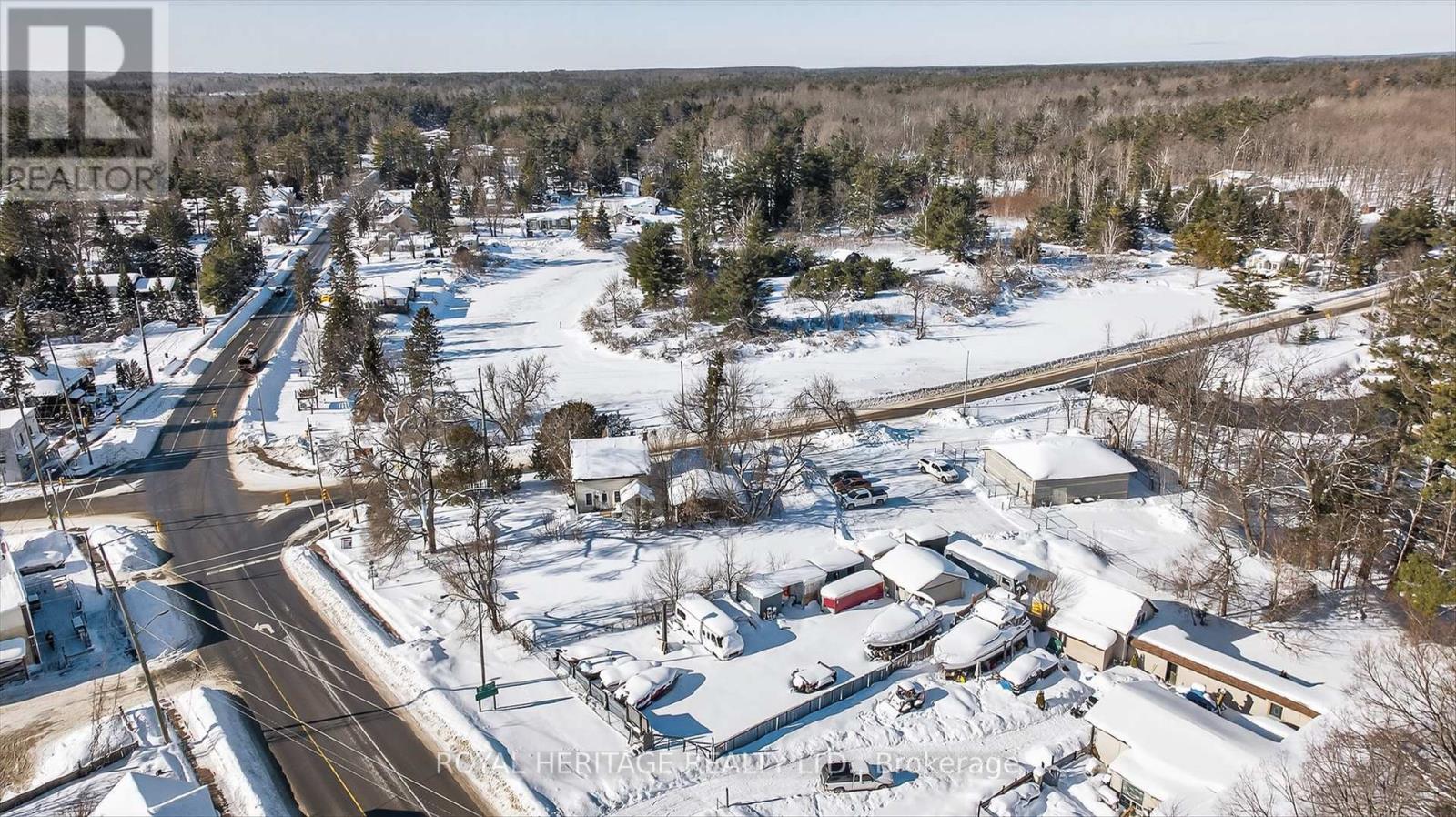 3472 Monck Road, Kawartha Lakes (Laxton/digby/longford), Ontario  L3V 6H6 - Photo 43 - X12778684