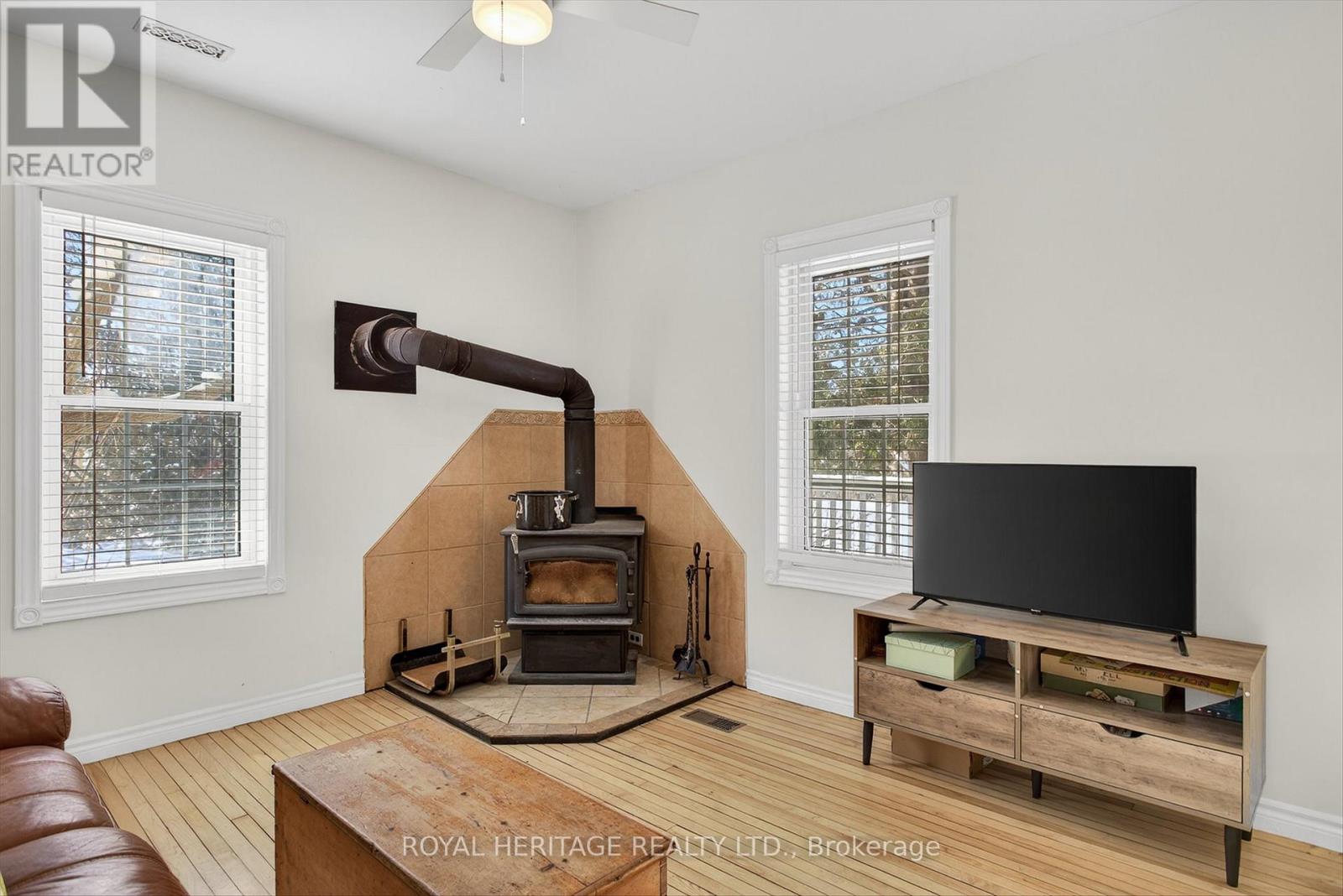 3472 Monck Road, Kawartha Lakes (Laxton/digby/longford), Ontario  L3V 6H6 - Photo 7 - X12778684