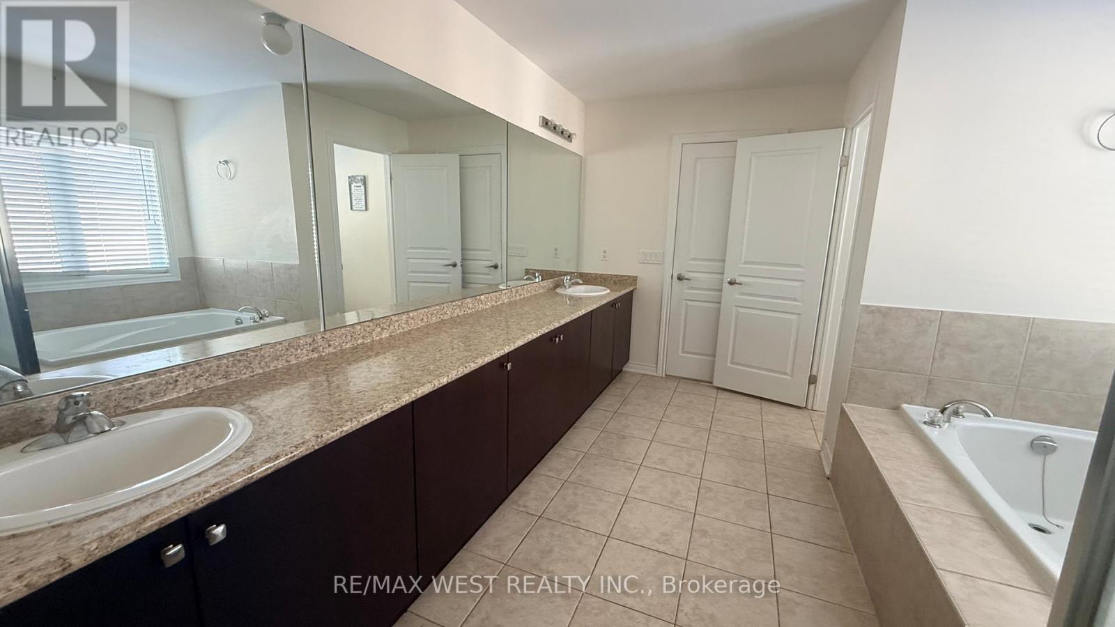 124 Johnson Drive, Shelburne, Ontario  L9V 3V9 - Photo 37 - X12778728