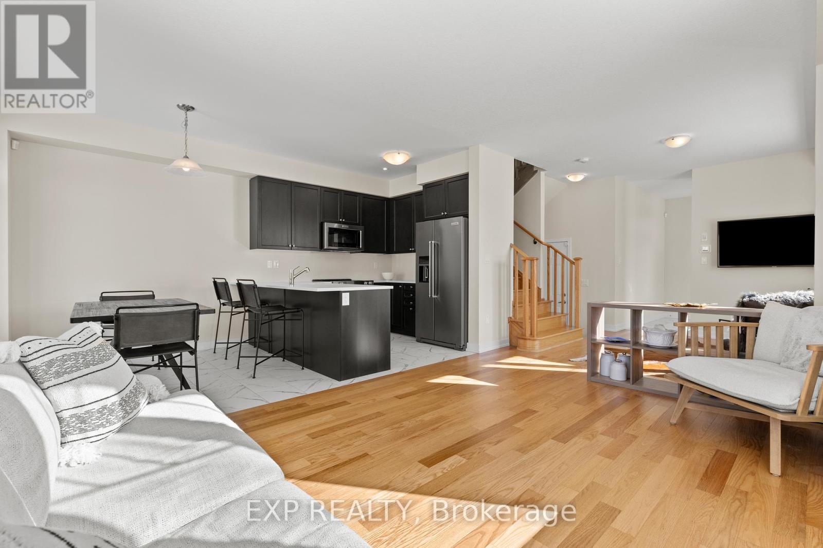 170 Whithorn Crescent, Haldimand, Ontario  N3W 0G7 - Photo 10 - X12778736