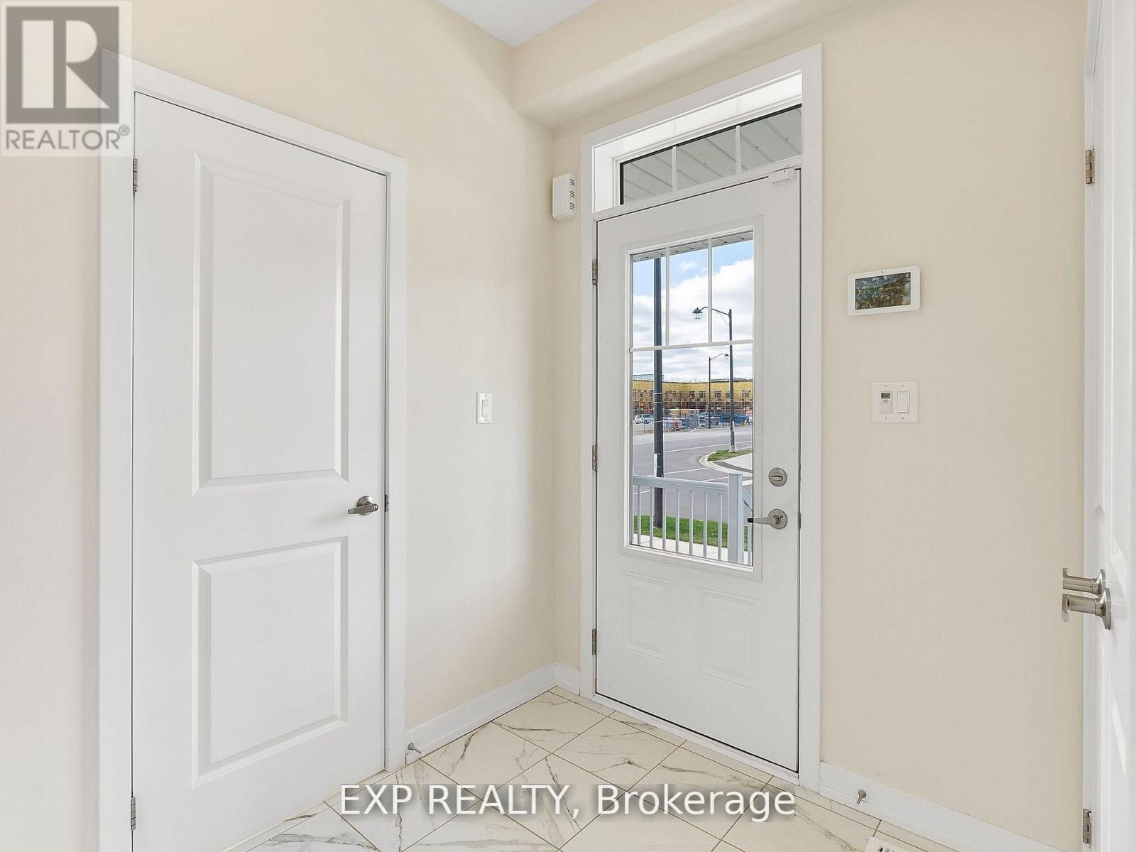 170 Whithorn Crescent, Haldimand, Ontario  N3W 0G7 - Photo 5 - X12778736